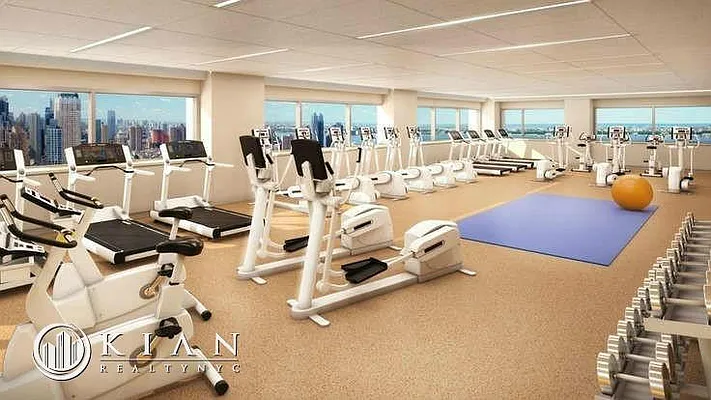 Rented by Kian Realty | media 10