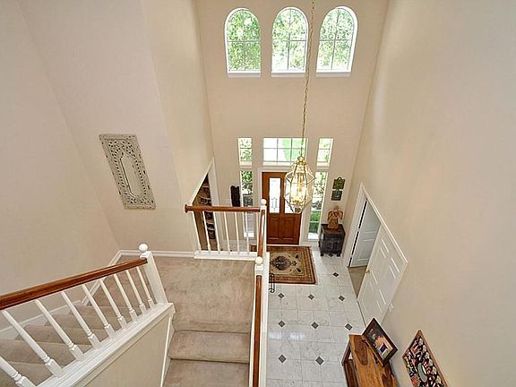 3rd image of 4903 Glen Heather Ct