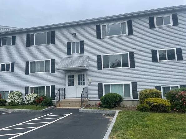 5455 N Main St APT 4D, Fall River, MA 02720