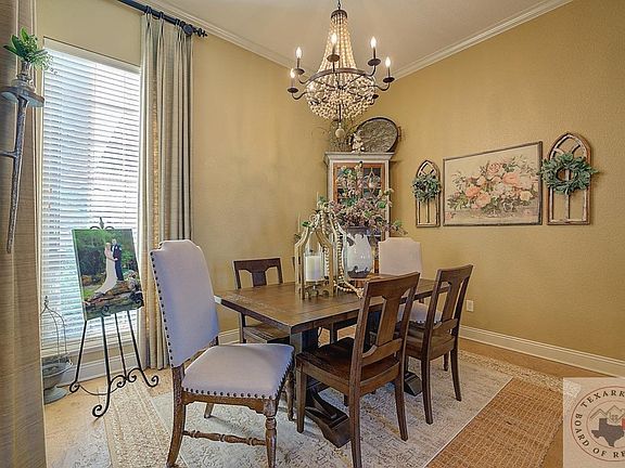 4th image of 7409 Palisades Dr