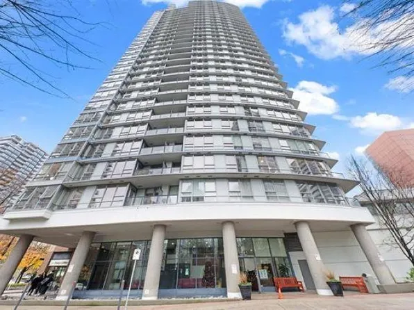 928 Beatty St #1202, Vancouver, BC V6Z 3G6