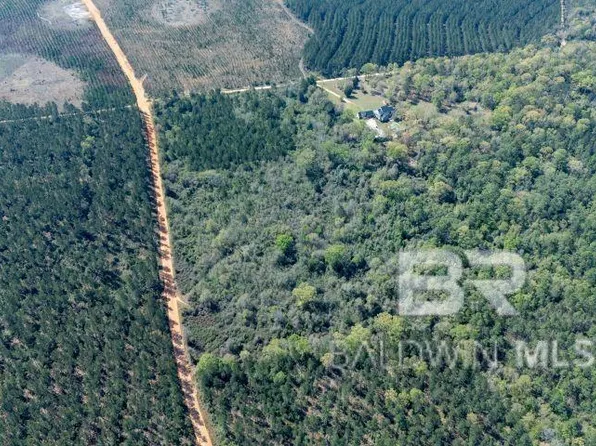 Brady Rd, Bay Minette, AL 36507