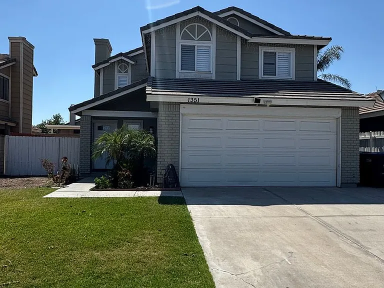 1351 N Christobal Ln — Photo 2