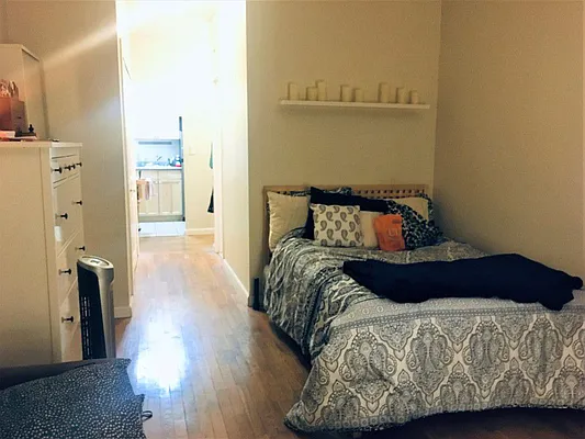 Rented by Charles Coutinho LLC | media 8