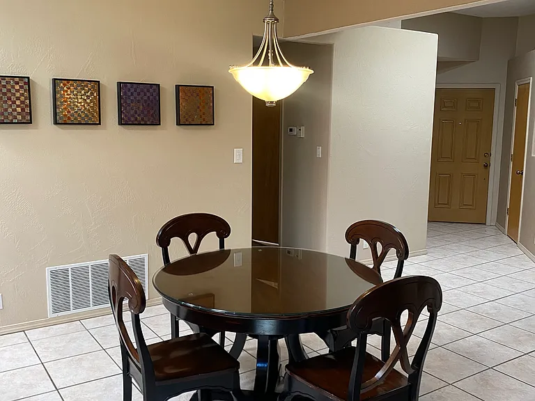 9905 Irbid Rd NE — Photo 5