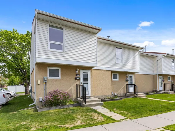 9310 Morinville Dr #13, Morinville, AB T8R 1J8