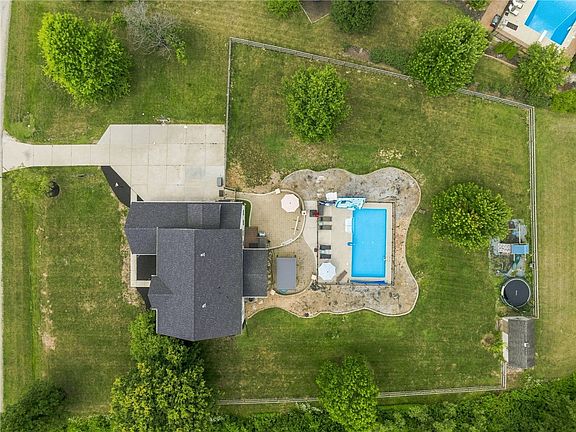 2nd image of 1707 Rock Rose Ct