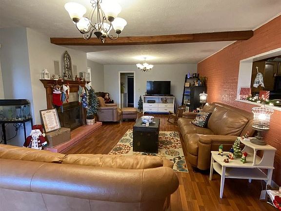 2nd image of 2359 Holston Dr