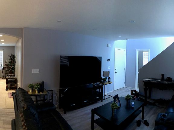 3rd image of 5094 Penryn Ct
