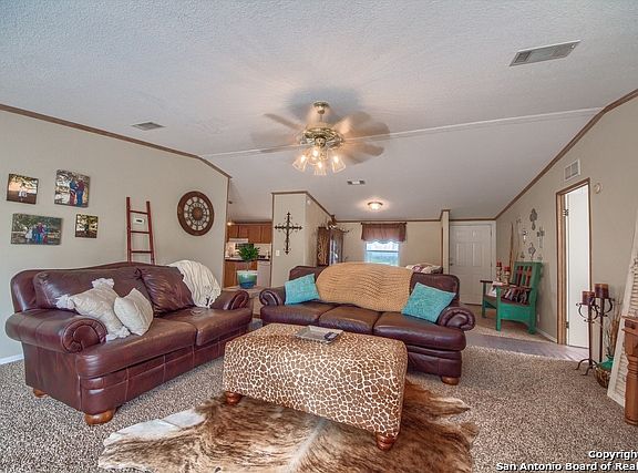 4th image of 4910 Odaniel Rd
