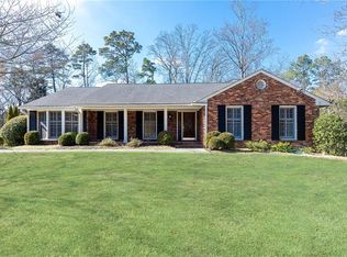 2964 Sequoyah Dr NW, Atlanta, GA 30327