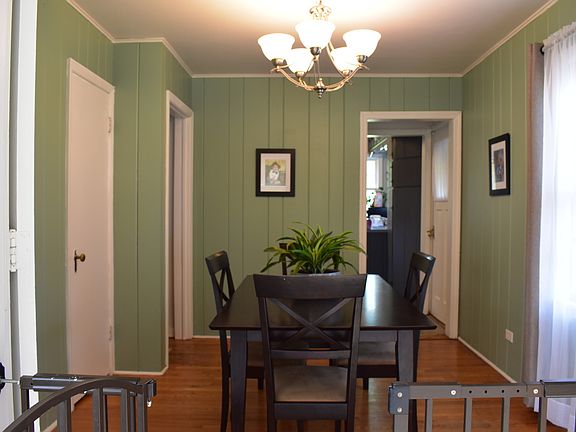 4th image of 126 Mariposa Ave