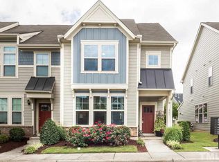 921 Ambergate Sta, Apex, NC 27502
