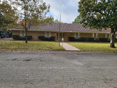 501 Northridge St Photo 1