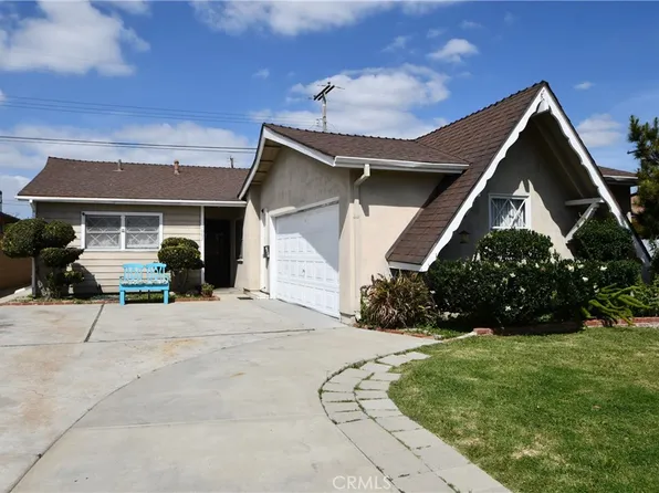 1007 W 213th St, Torrance, CA 90502