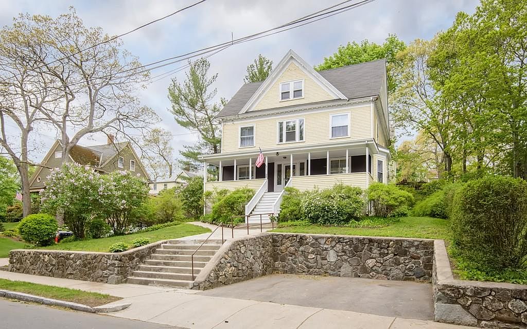 28 Richardson Rd, Melrose, MA 02176 Zillow