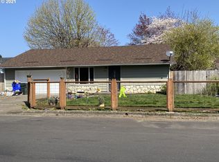 1585 NE 18th St, Gresham, OR 97030