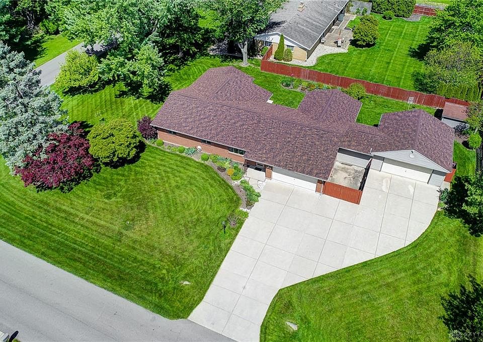 1st image of 3840 Fernwald Dr