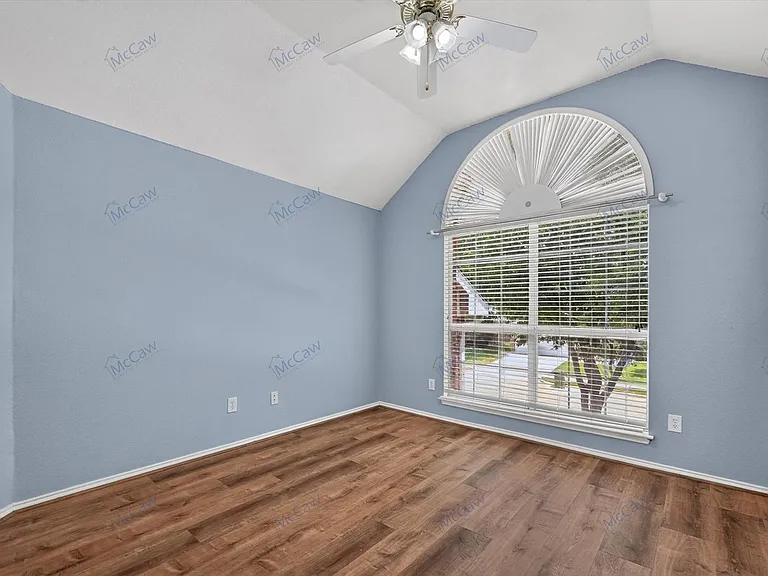 5101 Timberland Pkwy — Photo 14