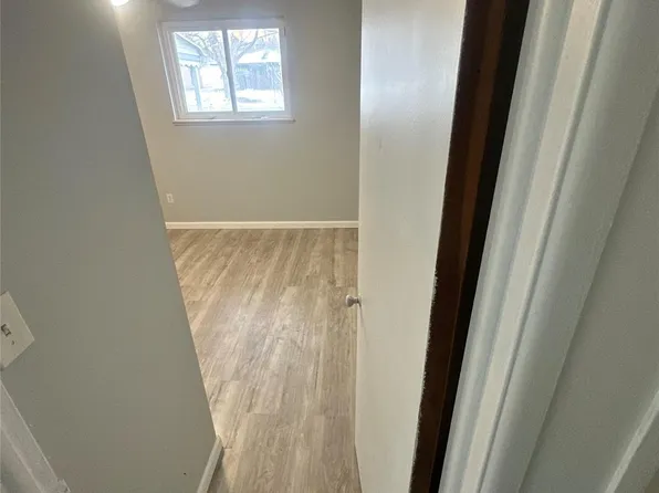 35691 Fairchild St, Westland, MI 48186