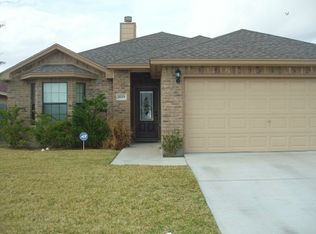 6925 Arron Dr, Corpus Christi, TX 78413