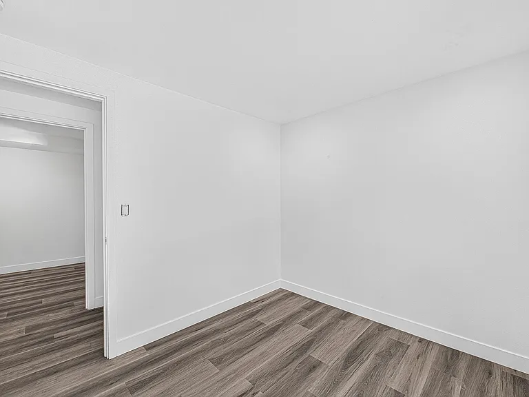 8101 Larson Avenue — Photo 30
