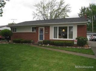 11423 Farthing Dr, Sterling Heights, MI 48314