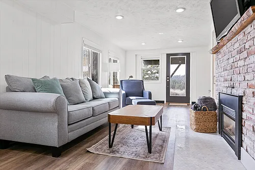 1208 S Elm St #A Photo 1 1208 S Elm St #A Photo 1