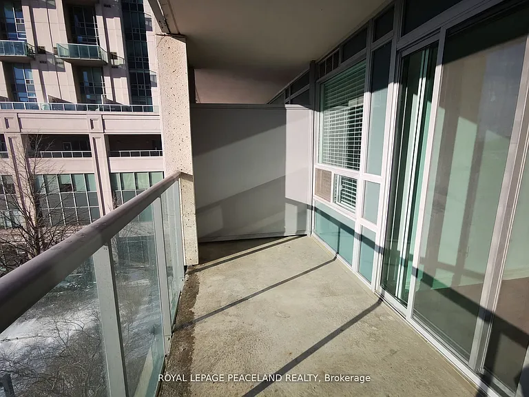 16 Harrison Garden Blvd #503 — Photo 14