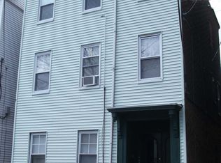 13 Fulkerson St #2, Cambridge, MA 02141