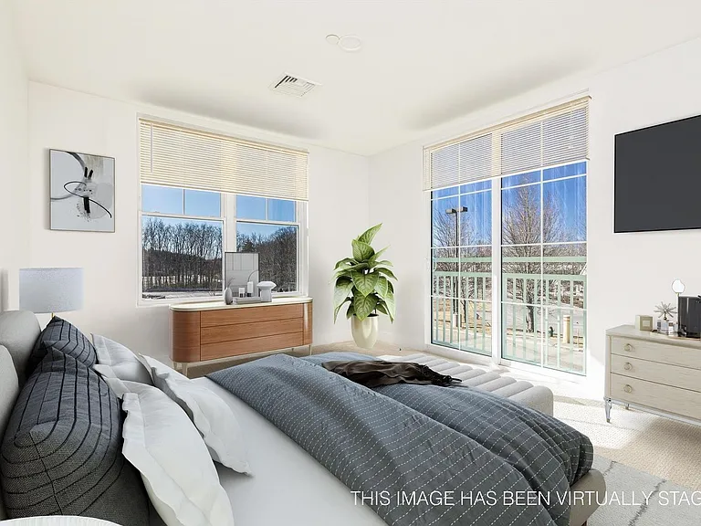 7 Hannaford Dr — Photo 5