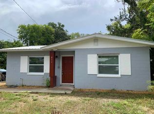 211 S 15th St, Palatka, FL 32177