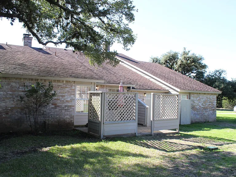 46 Oak Villa Rd — Photo 4
