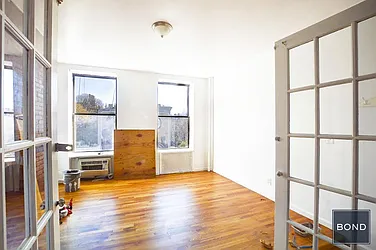 Rented by Bond New York