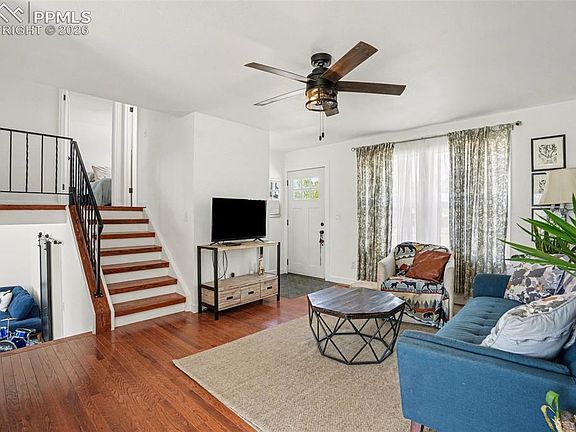 4th image of 6711 Noble St
