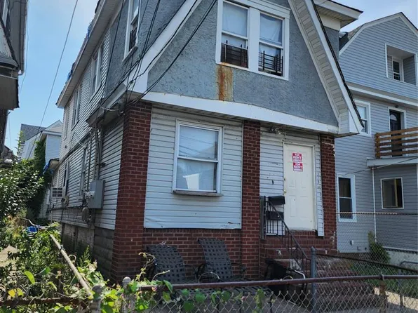 179 Beach 114th Street image 2 of 6