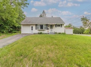 2342 Consaul Rd, Schenectady, NY 12304