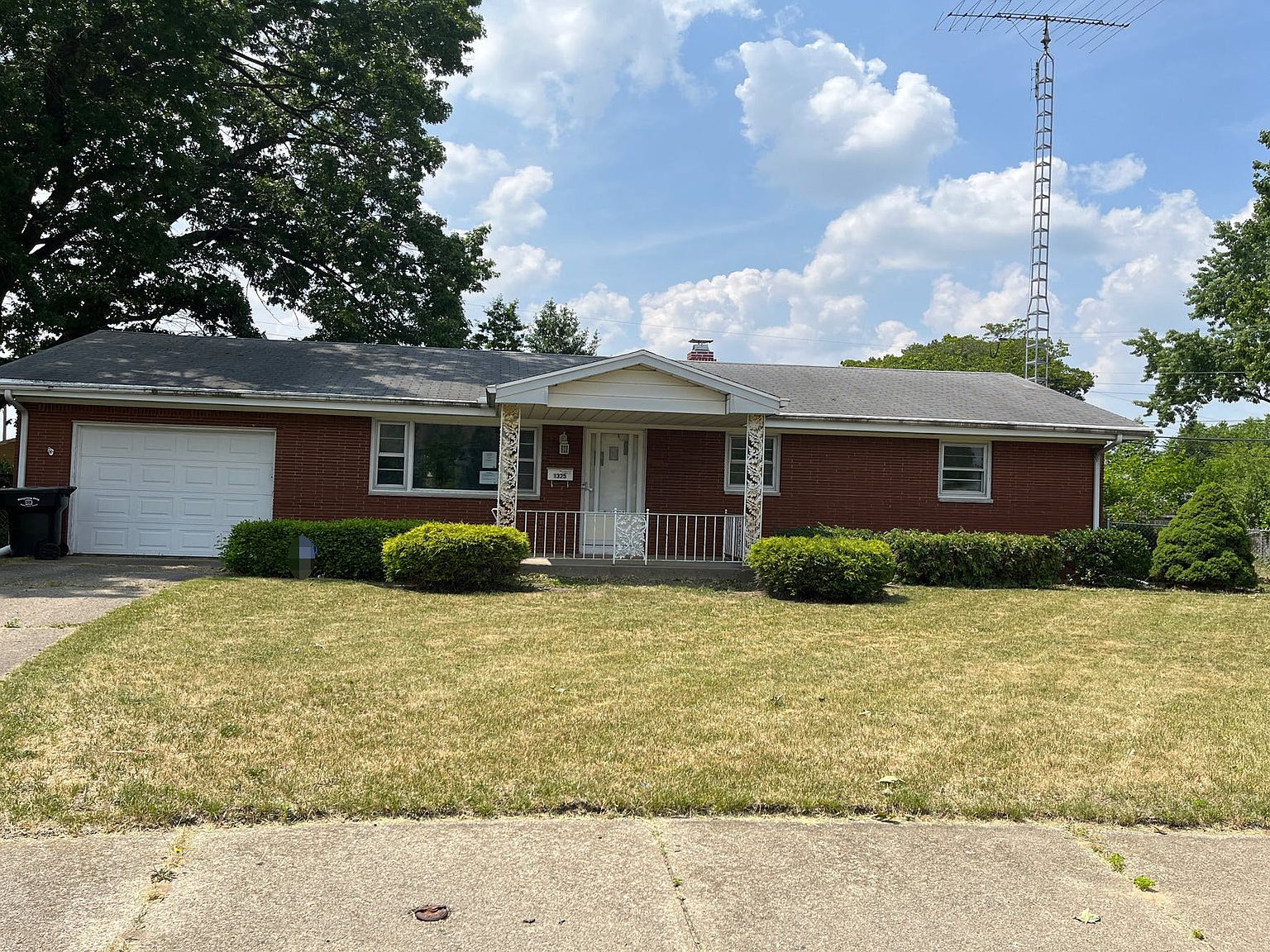 1325 Cove St, South Bend, IN 46628 Zillow