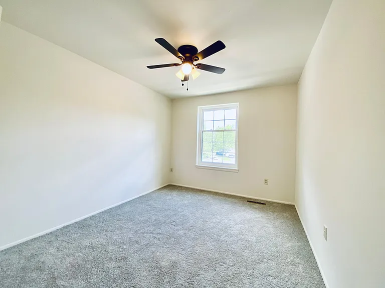 10690 High Beam Ct — Photo 24