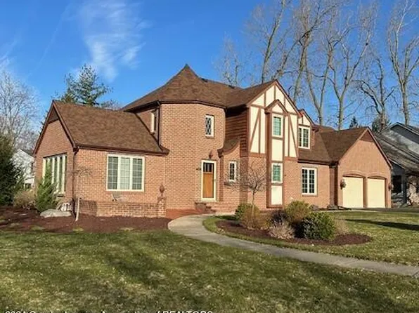 1703 Cranston Ct, East Lansing, MI 48823
