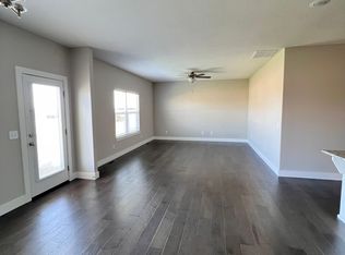 712 N Century Ave, Republic, MO 65738