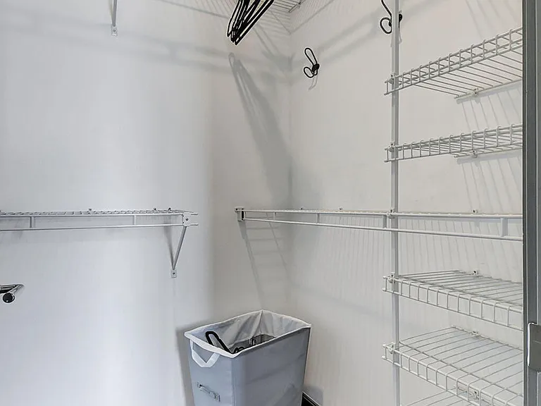 111 SE 2nd St #402 — Photo 23