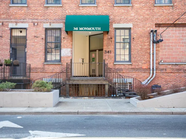 341 Monmouth Street image 2 of 23