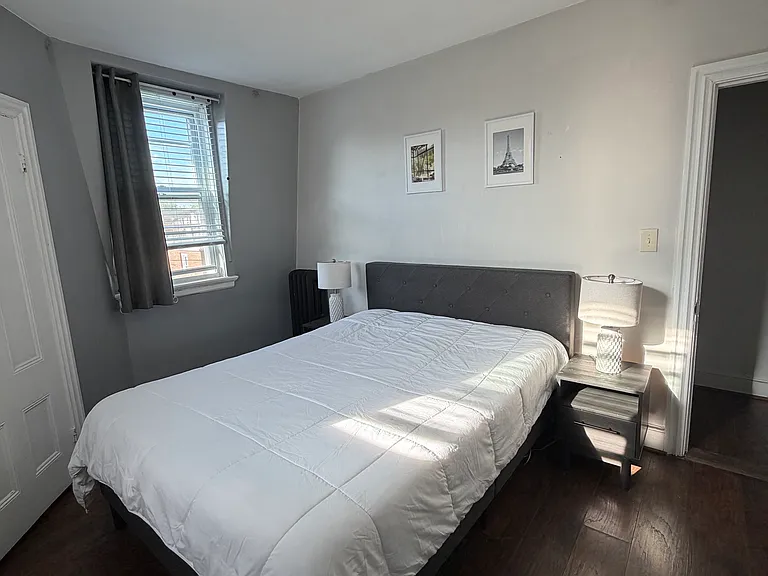 59 Pitman St #2 — Photo 11
