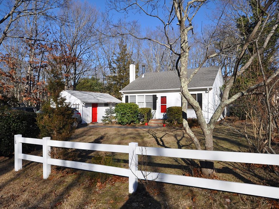 1st image of 18 Hillover Ln