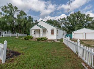 208 N Missouri Ave, Nixa, MO 65714
