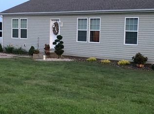 6040 County Road 8, Hamilton, IN 46742