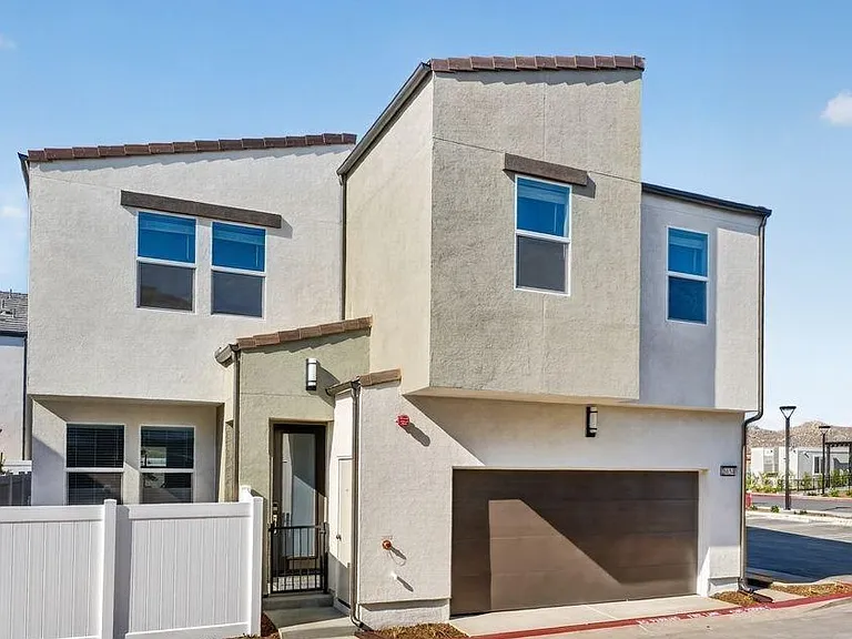 26654 Indigo Way — Photo 2