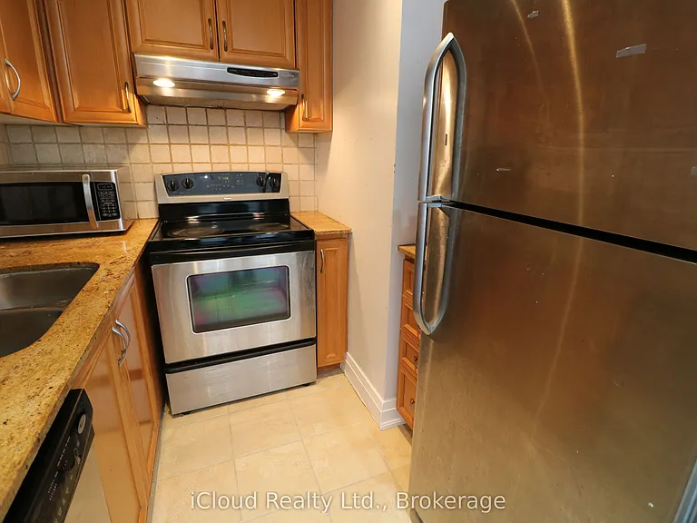 2737 Keele St #910 — Photo 6