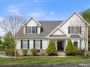 6 Brookside Drive, Middlebury, CT 06762